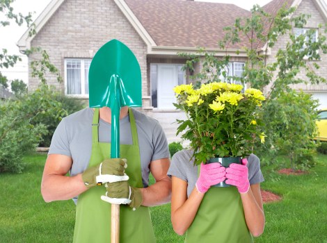 Gardeners in Tokyngton trimming hedges and restoring garden structure